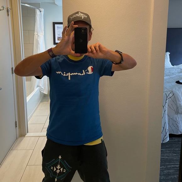 Vacation Schwag-game worn - Picture 2 of 4